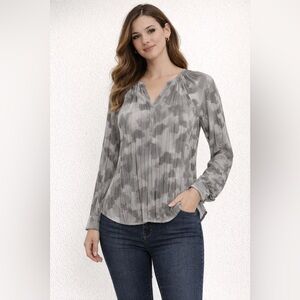 Calvin Klein Pleated Blouse Gray White Abstract Print Long Sleeve Size S NWT